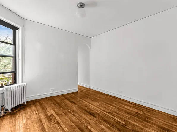 82 Jane Street image 4 of 14