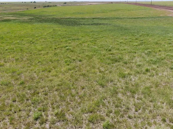 4560 186th Blvd, Russell, KS 67665