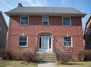 10420 S Leavitt St, Chicago, IL 60643