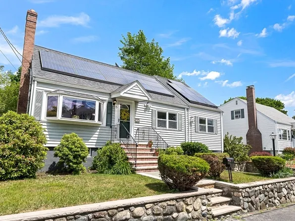 5 Elizabeth Rd, Stoneham, MA 02180