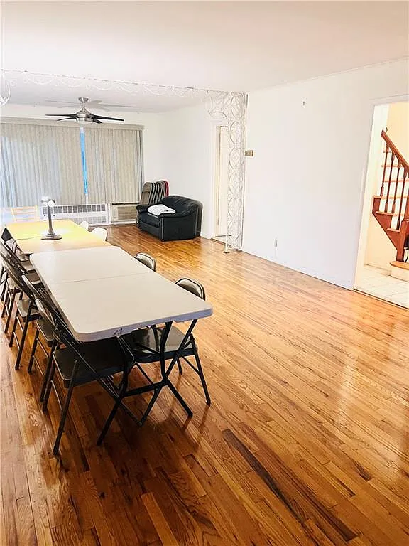 5 bed, 2.0 bath, 1530 sqft, $5,200 — Photo 3