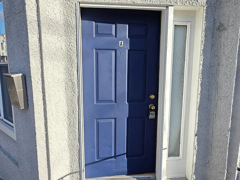 2715 E Ontario St #A — Photo 1