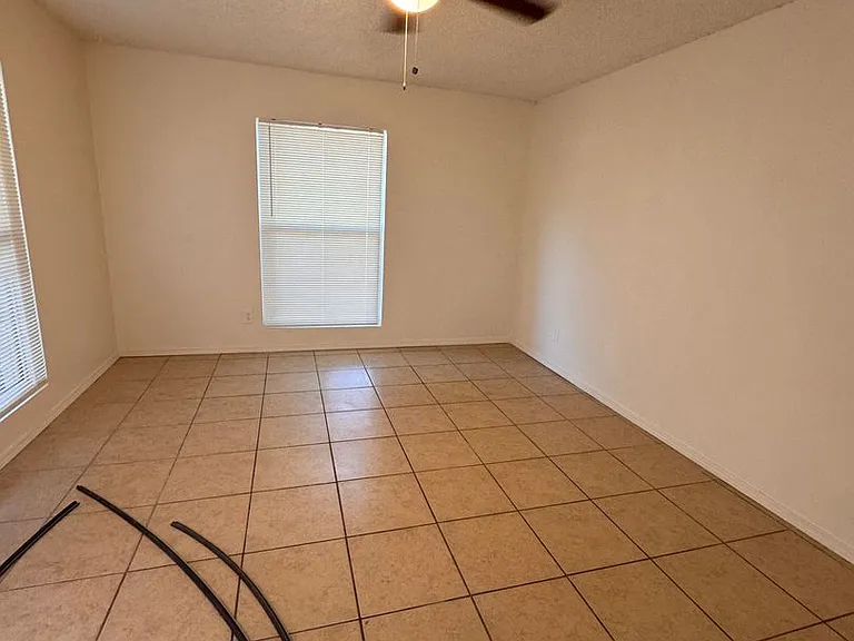 2406A N Grand Blvd #238-apt A — Photo 8
