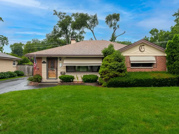 1012 Marshall Dr, Des Plaines, IL 60016