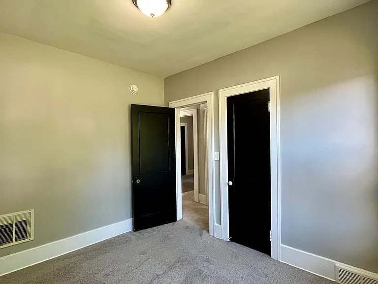 170 Bondie St — Photo 11