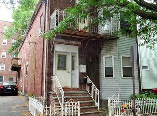 12 Regent St, Cambridge, MA 02140