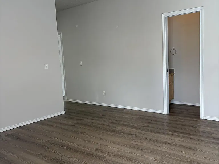 743 N Stampede Ct #C — Photo 1
