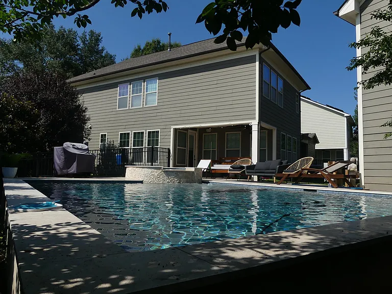 2404 Double Oaks Rd — Photo 4