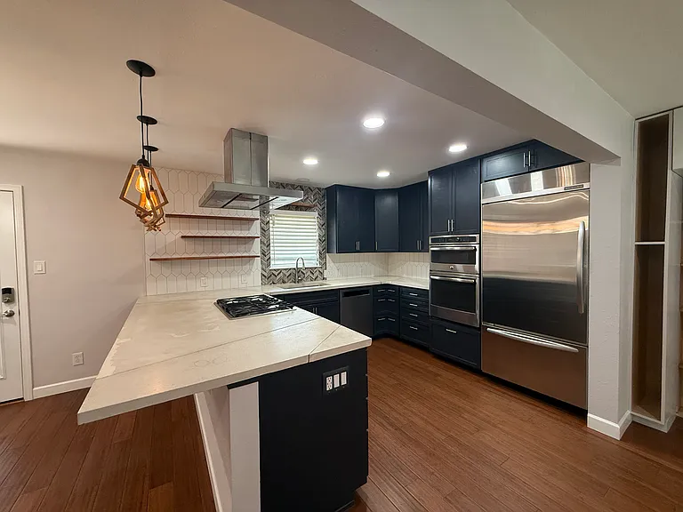 5305 Cloverdale Ln — Photo 20