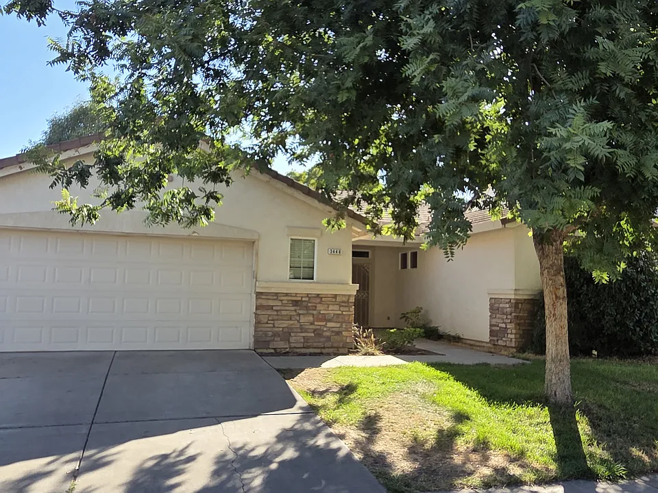 3446 San Joaquin Ct