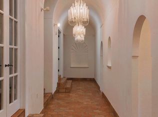 909 Live Oak Ridge Rd, Austin, TX 78746