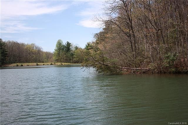 1st image of 0000 Lakeview Dr #428/429