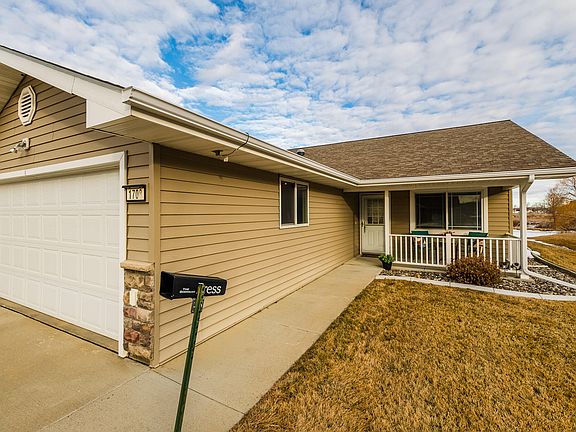5th image of 1708 Park Side Ct