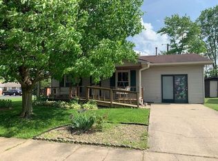 215 W Pierson St, Greenfield, IN 46140