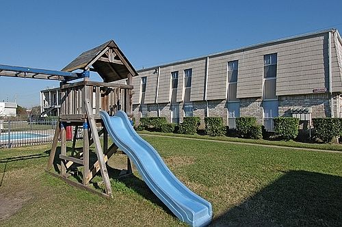 1st image of 11303 S Wilcrest Dr #406