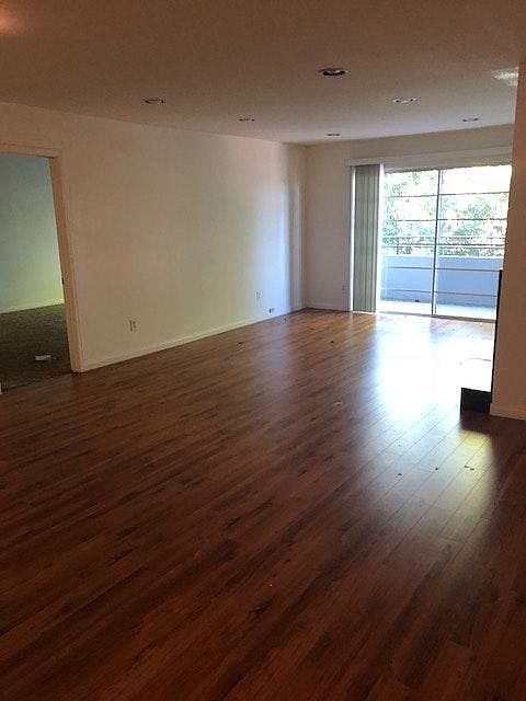 2nd image of 2050 S Bentley Ave