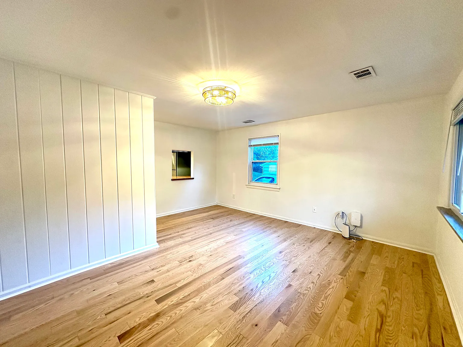 2 bed, 780 sqft, $1,450 — Photo 2