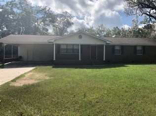 110 Preston Dr, Fitzgerald, GA 31750