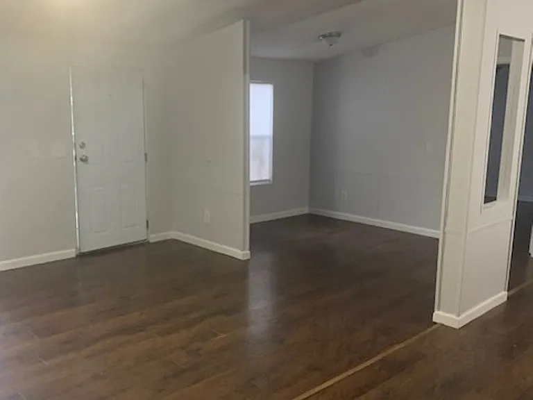 142 Mr Cash Dr — Photo 3
