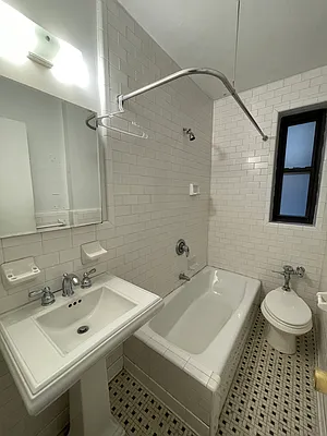 Rented by JMG Properties | media 20