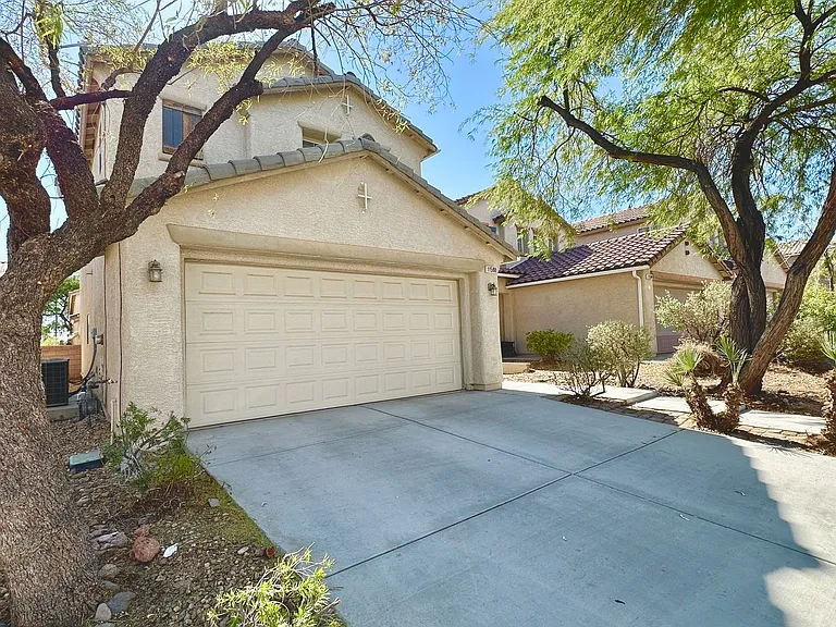 11588 Vesuvio Ct — Photo 2