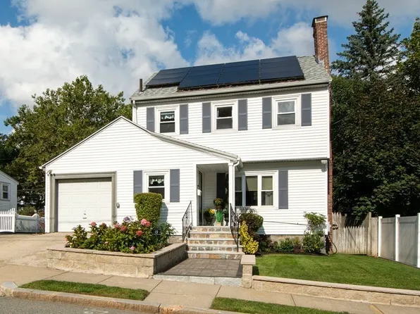 19 Countryside Dr, Mattapan, MA 02126