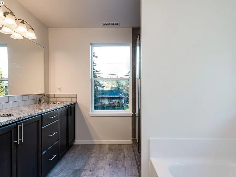 2674 Verdehill Dr — Photo 11