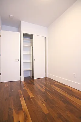 Rented by JK Dansar Corp | media 29