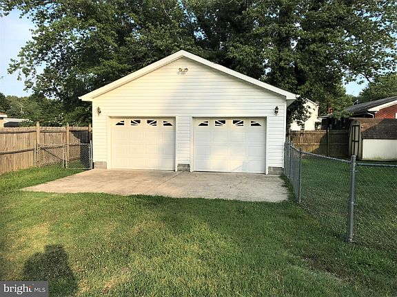 5th image of 3425 McKinney Blvd