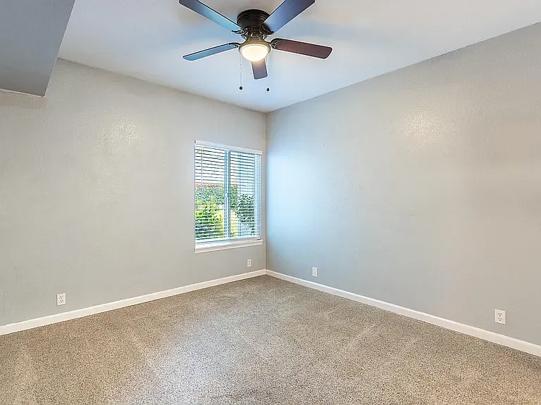 466 Ridgecrest Trl #136 — Photo 5