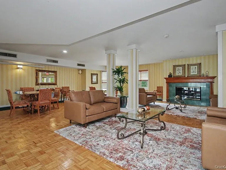 333 N State Rd #61 — Photo 29