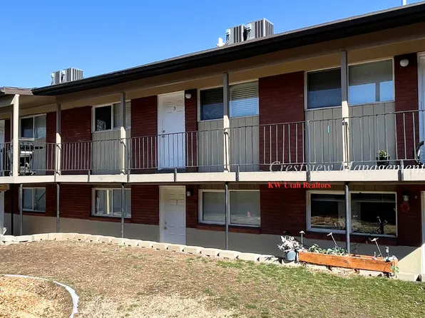 Washington Terrace 8-Plex