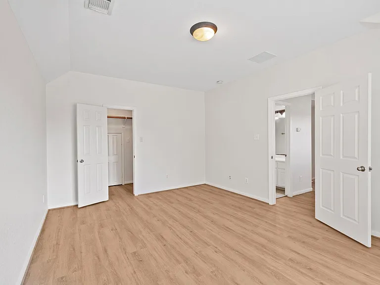 25210 Doves Gate Ct — Photo 33