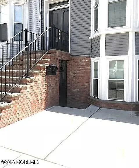 320 New York Ave #1 — Photo 2