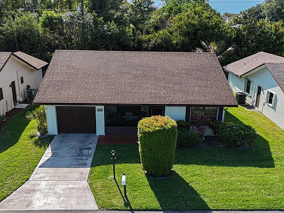 2nd image of 6329 Tall Cypress Circle