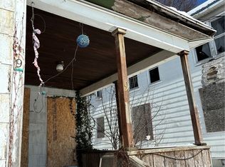 9 West St, Auburn, NY 13021