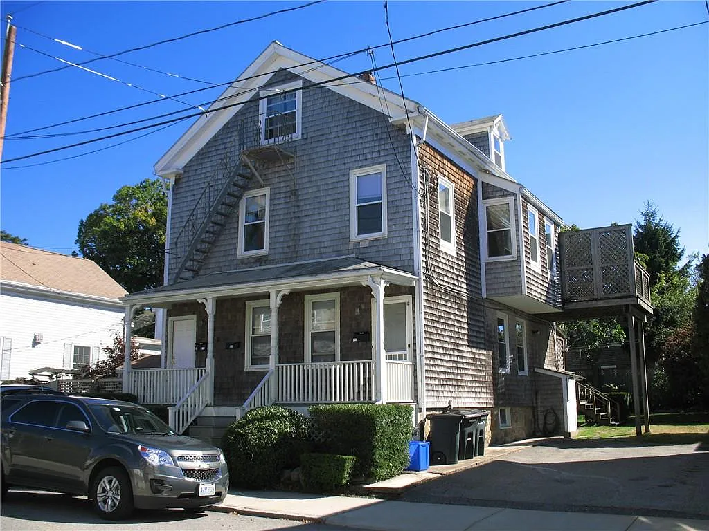 Building Photo - 15 Webster St #2
