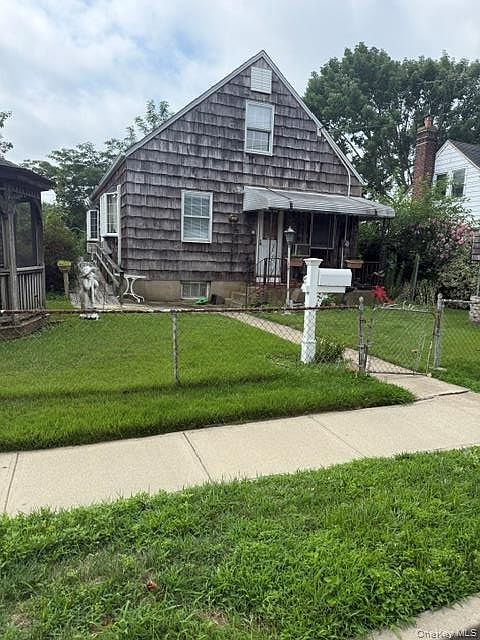 2nd image of 2 Ivy Street