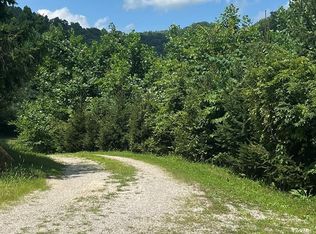 333 Sylvester Branch Rd, Emmalena, KY 41740