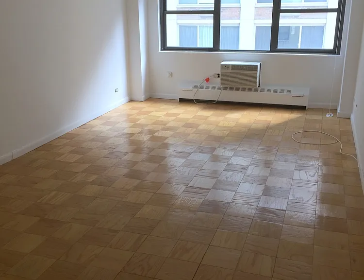 330 E 46th St #11A — Photo 3