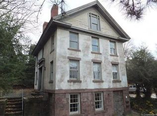 22 Front St #1, New Haven, CT 06513