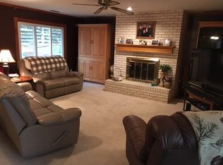 311 Lakewood Dr, Lincoln, NE 68510