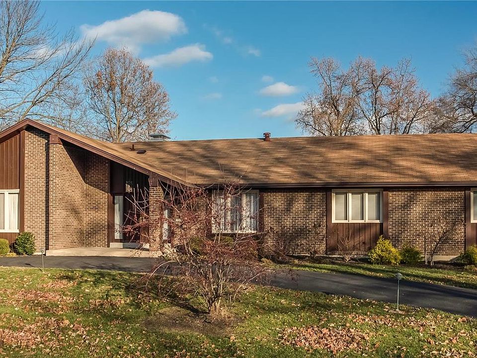 1st image of 722 Wayfield Dr