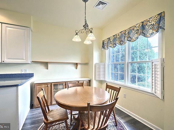 5th image of 2983 Elkridge Ln #58