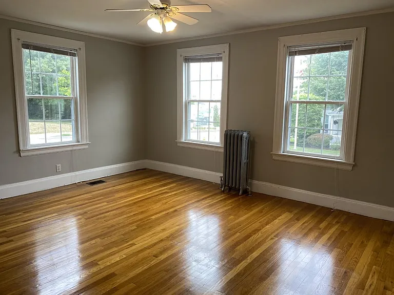 60 Washington St #1 — Photo 17