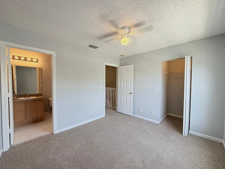 5035 Palmbrooke Cir — Photo 8