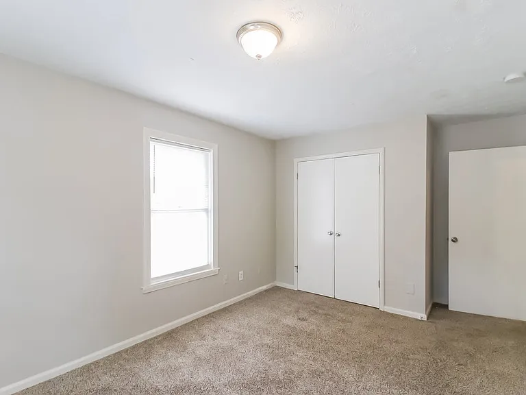 6183 Fieldcrest Dr — Photo 14