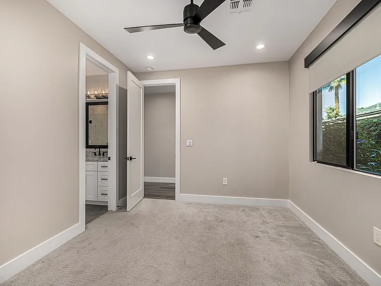 3821 E Devonshire Ave — Photo 27