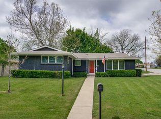 1600 S Cliff St, Decatur, TX 76234