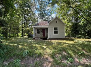 2154 W Wall St, Springfield, MO 65802